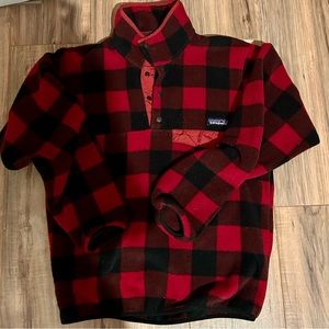 Patagonia fleece. Buffalo Plaid Print. I have worn it maybe three times.
